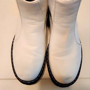 Sincerely Jules White Ankle Boots with Chunky Sole